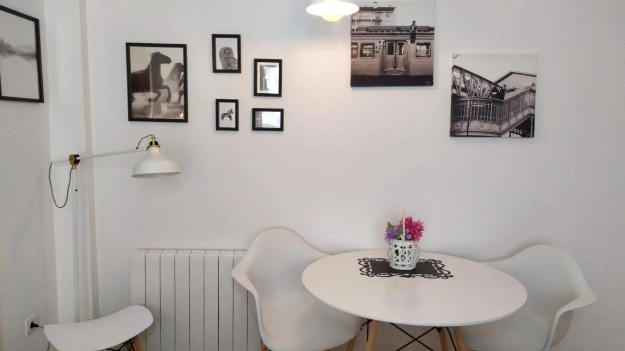Bara Blanc Beach Roda de Bera Apartment